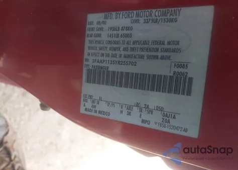 2000 Ford Escort Zx2 from USA, damaged, VIN 3FAKP1135YR255702